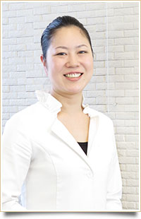三島 菜津子